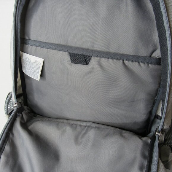 The North Face Vault Backpack Metallic Gray White Women\'s main image 8